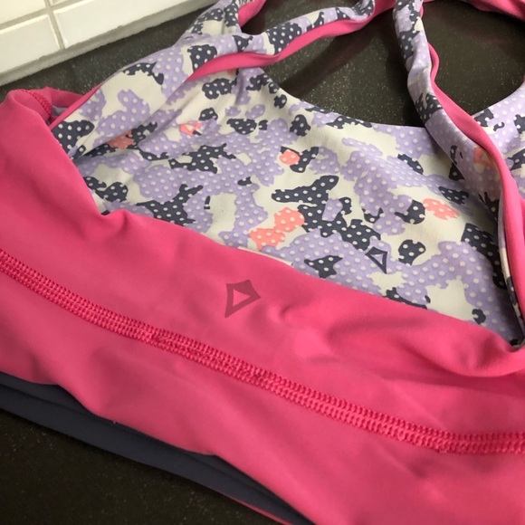 Ivivva by Lululemon reversible girl’s bra - Picture 9 of 13